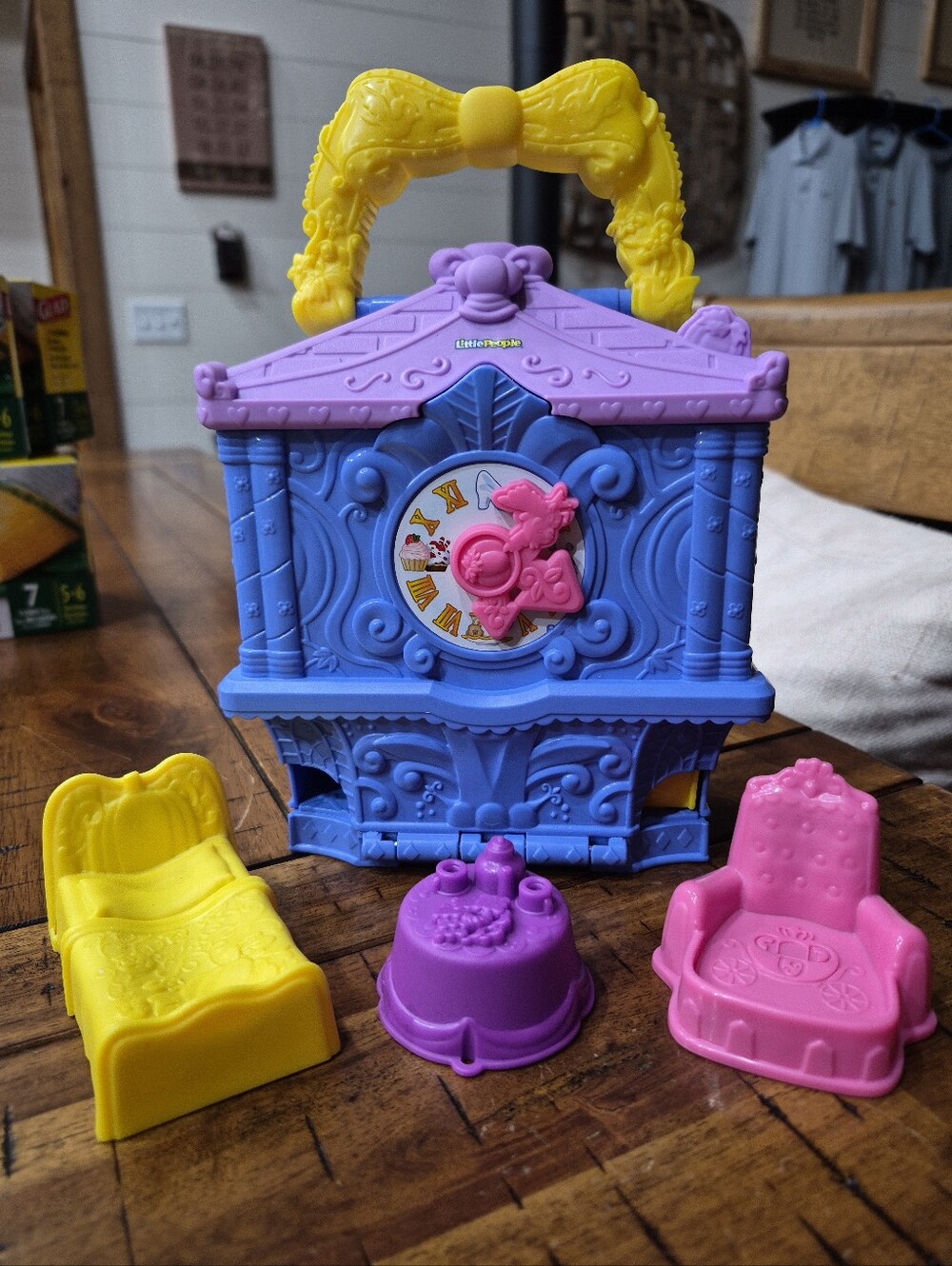 Fisher Price Little People On The Go Cinderella Playset With Furniture